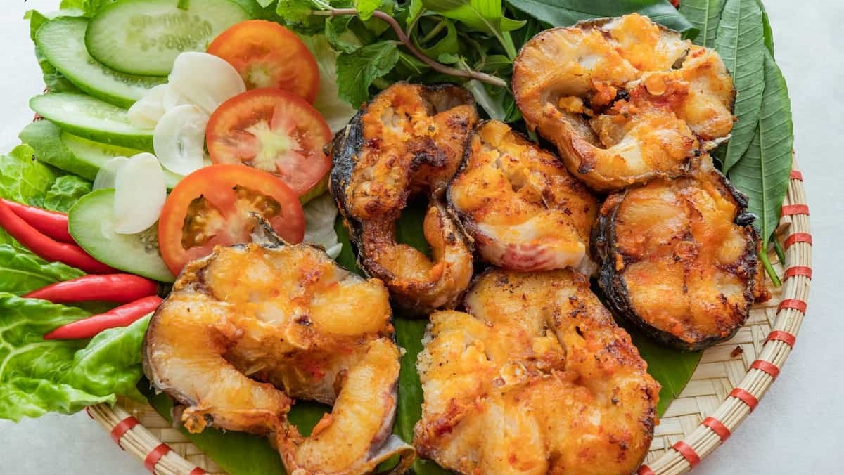 Cá lăng nướng than hoa - Hương Vị Hồ Trị An Đặc Trưng